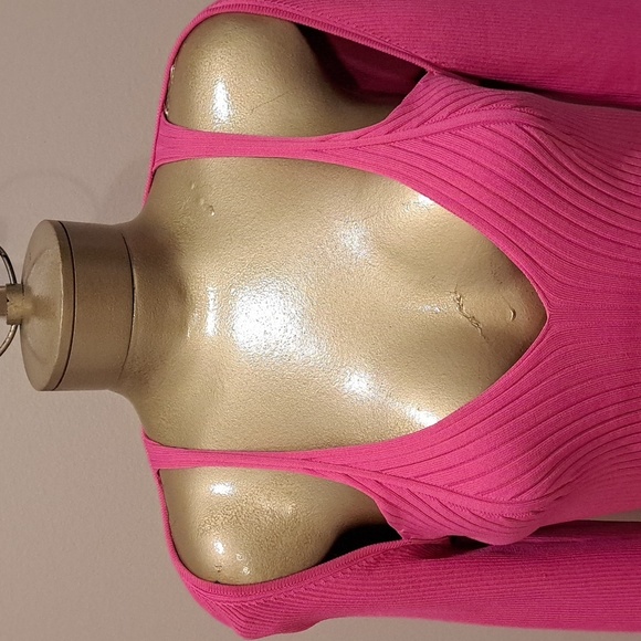 ASTR The Label Estepania Hot Pink Cut Out Shoulder Stretch Sweater - Picture 3 of 7